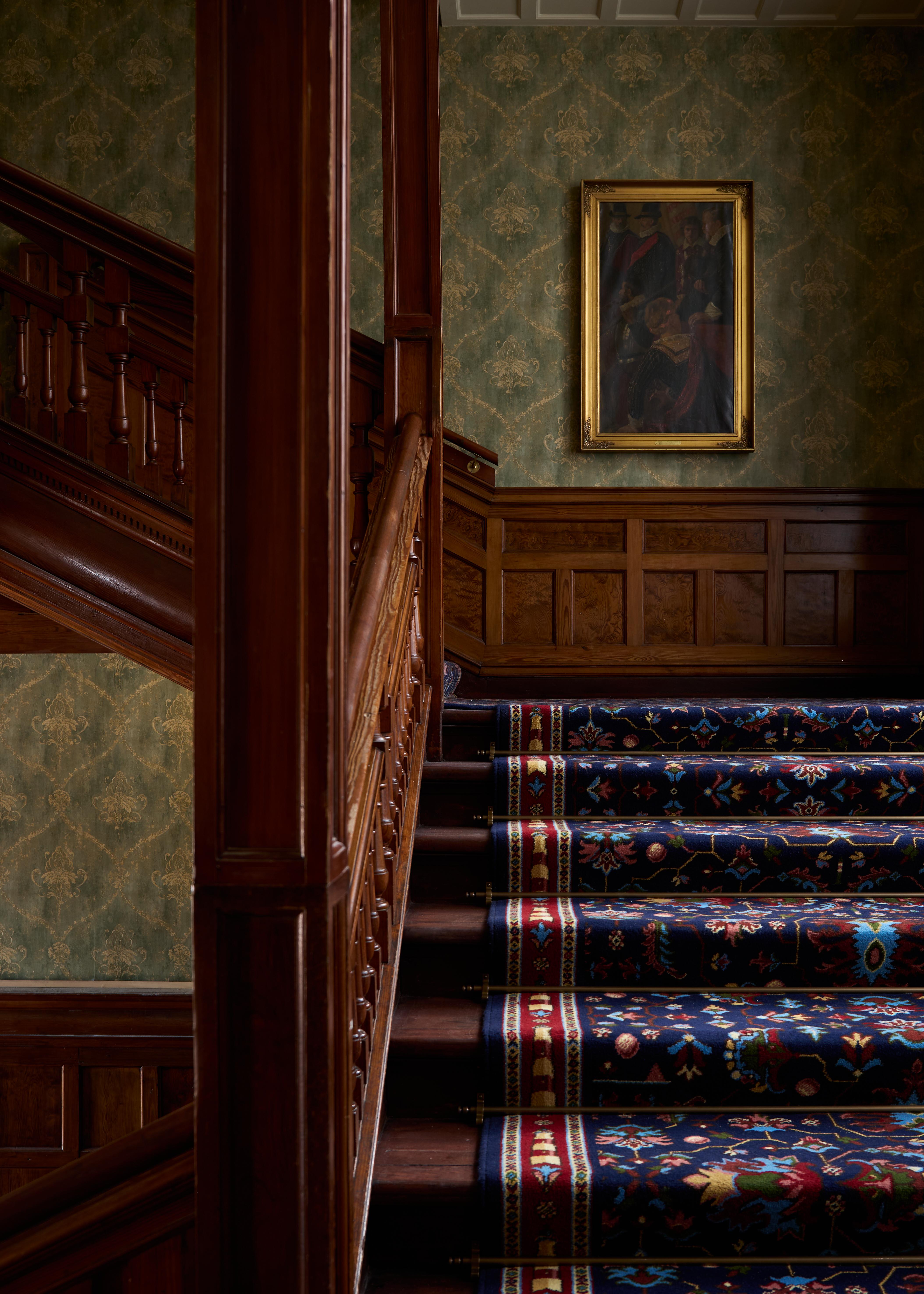 Dornoch Station Otel Dış mekan fotoğraf The staircase