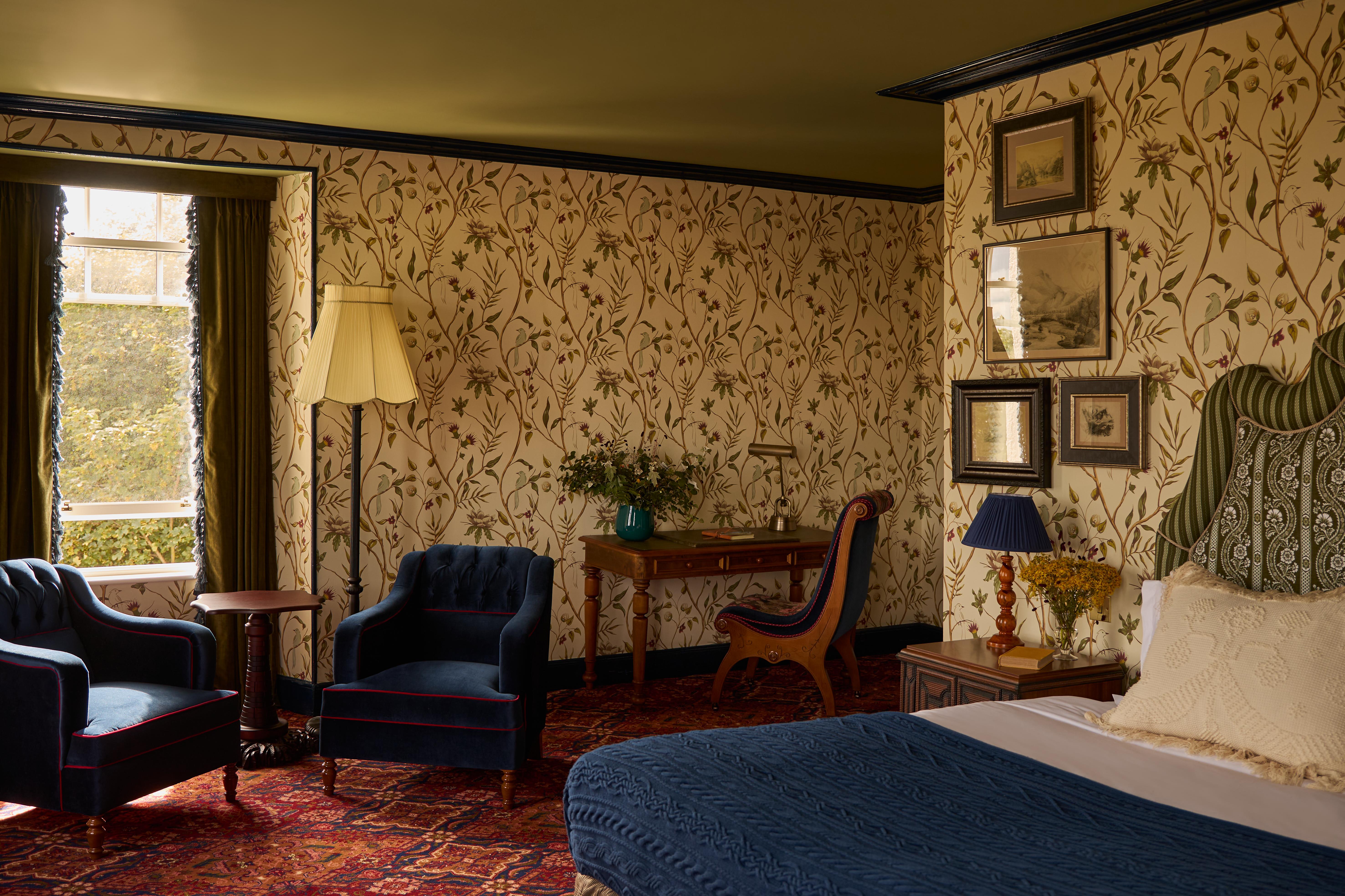 Dornoch Station Otel Dış mekan fotoğraf A room at the Inn